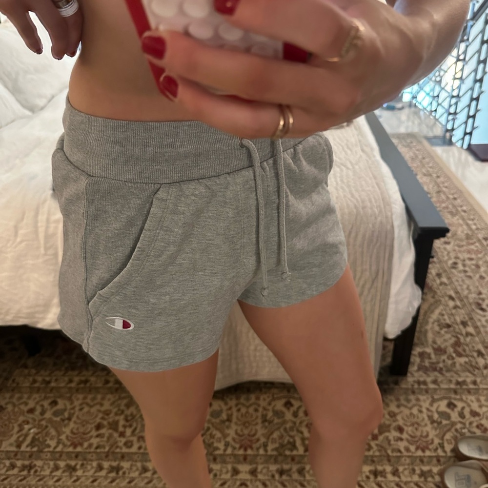Champion heavy weight sweat shorts